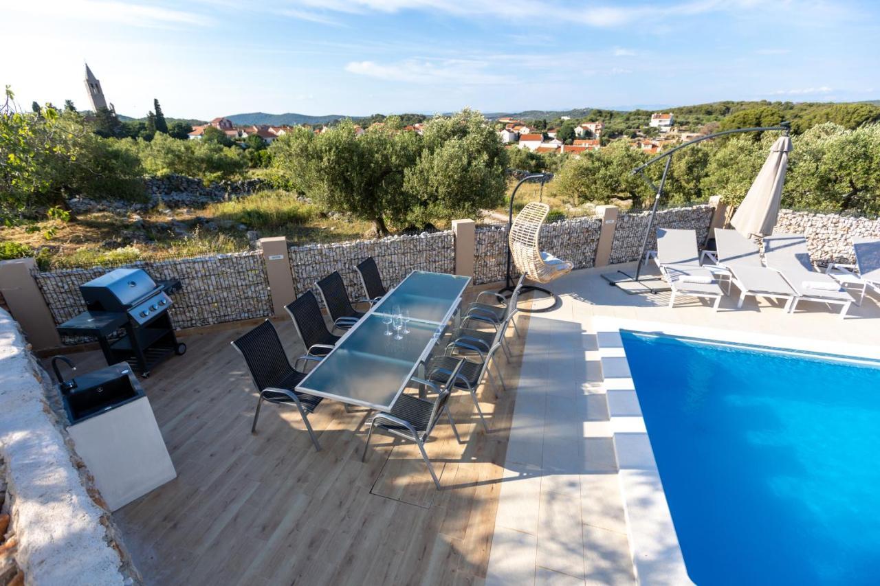 Luxury Apartments Mauro With Heated Pool Božava Esterno foto